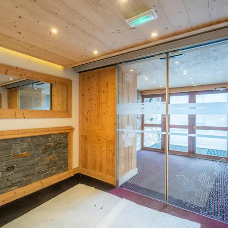 In-out - Heart Of Superb View, Wifi, Tv 2606 *